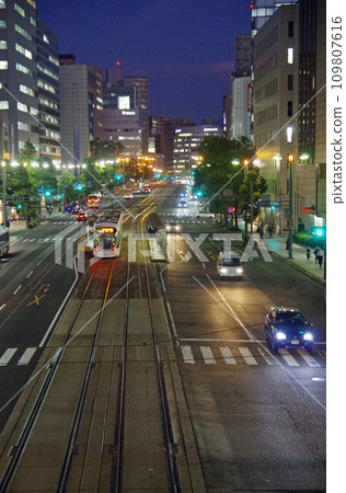 從小町看中央大道夜景 從小町看中央大道夜景 109807616