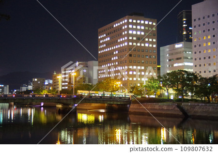 京橋川夜景 京橋川夜景 109807632
