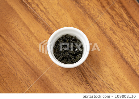 caviar cocotte wood grain caviar cocotte wood grain 109808130