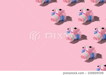 Pattern with SLR camera on pastel color background 109809599