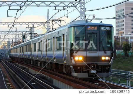 [JR West] 223 series 2500 series “Kansai Airport/Kishuji Rapid” (Hanwa Line: Asaka Station) 109809745