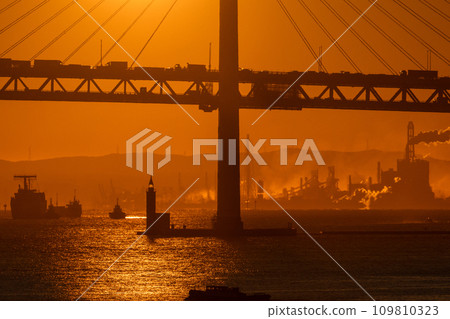 [神奈川縣]橫濱港的黎明 109810323