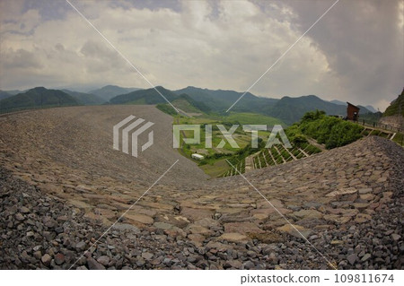 森吉山水壩堤防 109811674