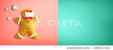 Gingerbread wearing a face mask Gingerbread wearing a face mask 109813332