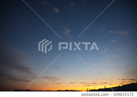 日出的那一刻 109815172