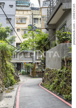 View of the old street in Jiufen, New Taipei City, Taiwan. 109815185
