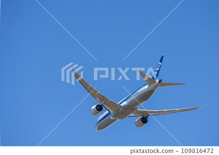 Passenger plane taking off from Narita Airport Airplane All Nippon Airways Boeing 787 Passenger plane taking off from Narita Airport Airplane All Nippon Airways Boeing 787 109816472