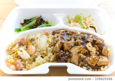 Delicious mapo tofu fried rice lunch Delicious mapo tofu fried rice lunch 109820388