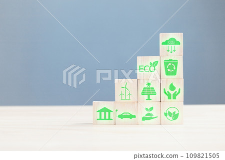 wood block with icon reduce co2,and reduce global warming,climate change,ecology friendly investment,ESG environment social governance,Green Business Innovation and Sustainable Development concept. wood block with icon reduce co2,and reduce global warming,climate change,ecology friendly investment,ESG environment social governance,Green Business Innovation and Sustainable Development concept. 109821505