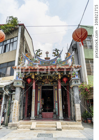 Building view of the Kaiji Martial Temple in West Central District, Tainan, Taiwan. it's also known as Guan Di Gang Temple. Building view of the Kaiji Martial Temple in West Central District, Tainan, Taiwan. it's also known as Guan Di Gang Temple. 109821715