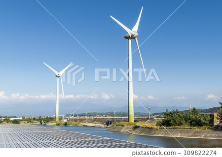 Combining wind power systems and solar power at Houlong Flood Detention Pond in Miaoli, Taiwan. 109822274