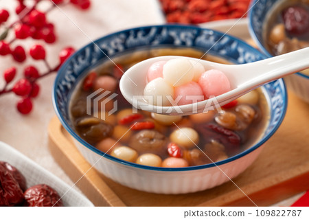 Tang Yuan Winter Solstice Red White Pink Tang yuan タンユエン 団子 Tang Yuan Winter Solstice Red White Pink Tang yuan タンユエン 団子 109822787