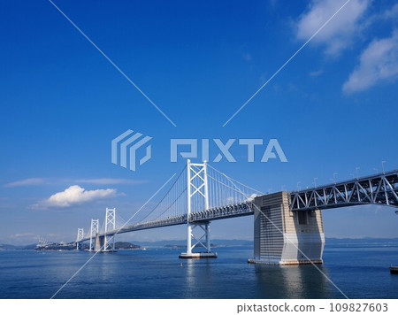 從道之驛看到的瀨戶大橋2023 瀨戶大橋紀念公園【香川縣坂出市】2 從道之驛看到的瀨戶大橋2023 瀨戶大橋紀念公園【香川縣坂出市】2 109827603