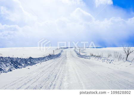 北海道冬季道路結冰 北海道冬季道路結冰 109828802
