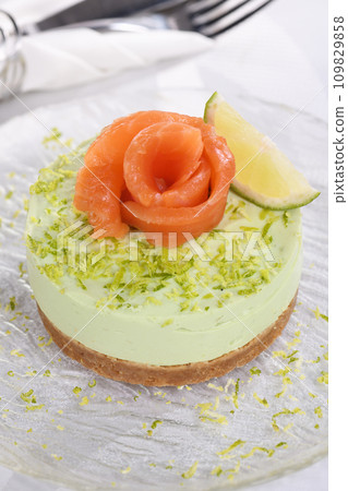 Avocado timbale with salmon 109829858