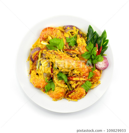 Stir fried Prawns with Curry Asian food Thai 109829933