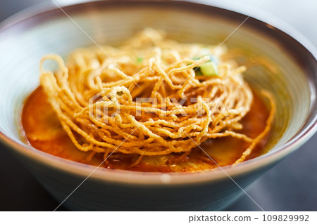 Northern Thai food (Khao Soi), Spicy curry noodles soup Northern Thai food (Khao Soi), Spicy curry noodles soup 109829992