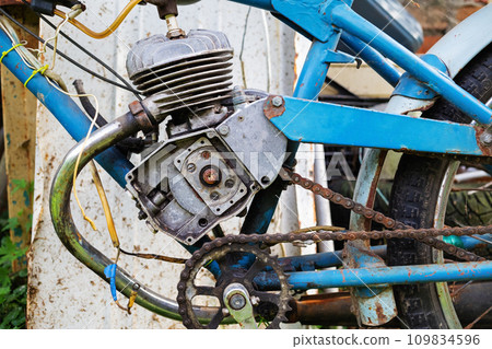 Engine of an old moped 109834596