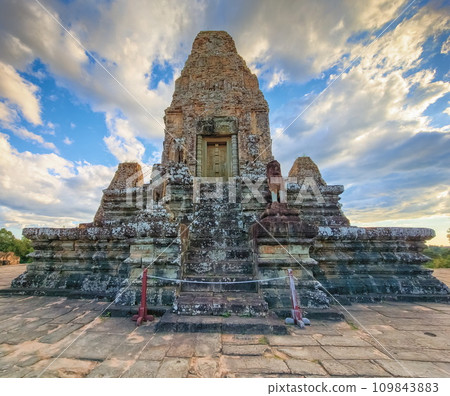 Pre Rup temple, Angkor, Cambodia 109843883