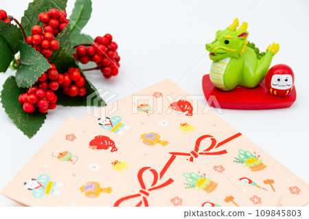 Year of the Dragon New Year's gift 109845803