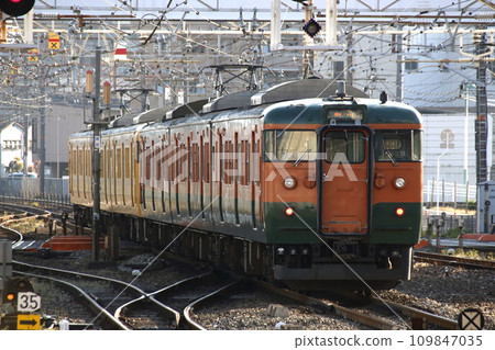 山陽幹線115系列湘南彩色（岡山地區） 109847035