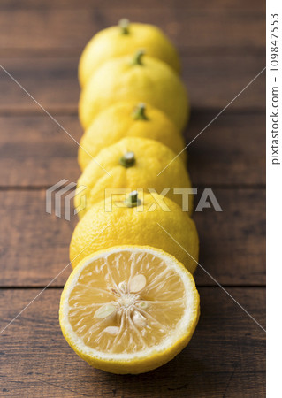 Yuzu arranged in a row Yuzu arranged in a row 109847553