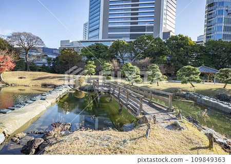 Old Shiba Rikyu Imperial Garden Yatsuhashi Old Shiba Rikyu Imperial Garden Yatsuhashi 109849363