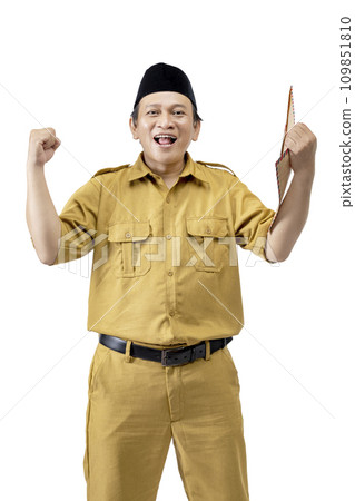 Pegawai Negeri Sipil (PNS) 109851810