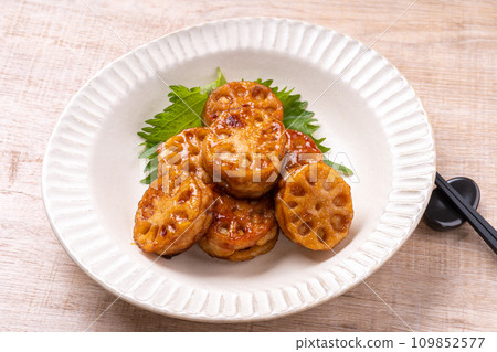 蓮藕烤雞肉丸 蓮藕烤雞肉丸 109852577