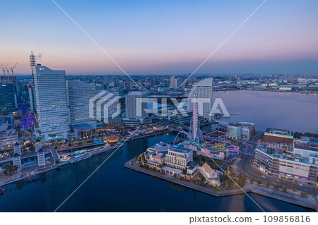 (Kanagawa) Yokohama Minato Mirai twilight (Kanagawa) Yokohama Minato Mirai twilight 109856816