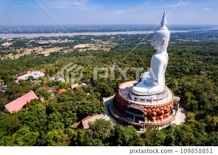 Aerial view of Wat Roi Phra Phutthabat Phu Manorom, Mukdahan, Thailand 109858851