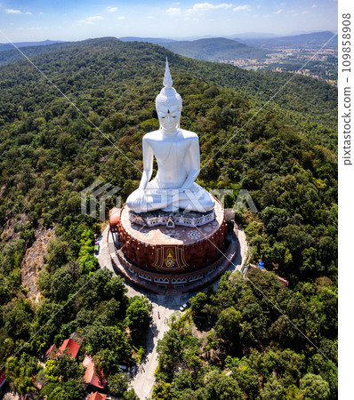 Aerial view of Wat Roi Phra Phutthabat Phu Manorom, Mukdahan, Thailand 109858908