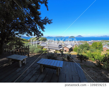 Mitate Satoyama Terrace/Mitate Observation Deck [Tadotsu Town, Nakatado District, Kagawa Prefecture] 3 109859215