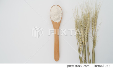 flour and wheat ears flour and wheat ears 109861042