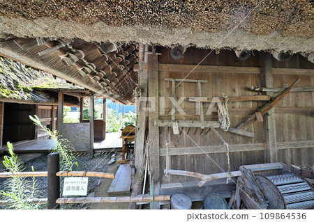 京都美山町「茅吹之裡」 茅草屋頂的古屋 京都美山町「茅吹之裡」 茅草屋頂的古屋 109864536