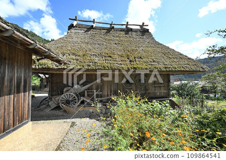 京都美山町「茅吹之裡」 茅草屋頂的古屋 109864541