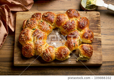 freshly baked yeast dough bread buns freshly baked yeast dough bread buns 109866102