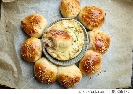 closeup of freshly baked bread buns 109866122