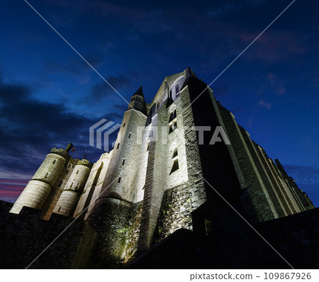 Mont Saint-Michel (France) Mont Saint-Michel (France) 109867926