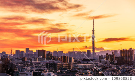 "Tokyo" Beautiful urban evening sky and Tokyo Sky Tree "Tokyo" Beautiful urban evening sky and Tokyo Sky Tree 109868838