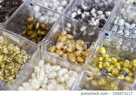 雜貨店販售的玻璃珠圖片 109873217