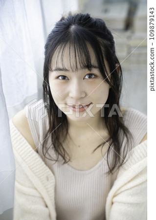 A fluffy girl with a feminine atmosphere relaxing in her room 109879143