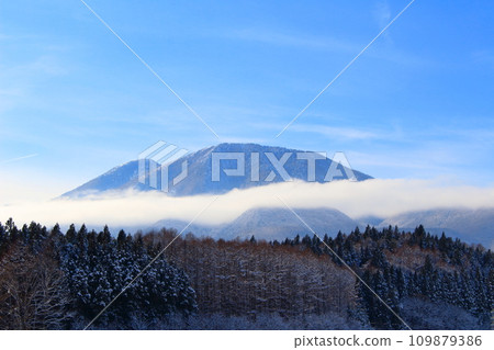 十二月的北信五山：信州的山脈 109879386