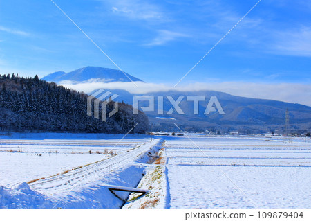 十二月的北信五山:信州的山脈 十二月的北信五山:信州的山脈 109879404