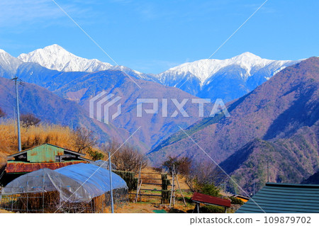 Shirabiso Plateau in December, mountains of Shinshu Shirabiso Plateau in December, mountains of Shinshu 109879702