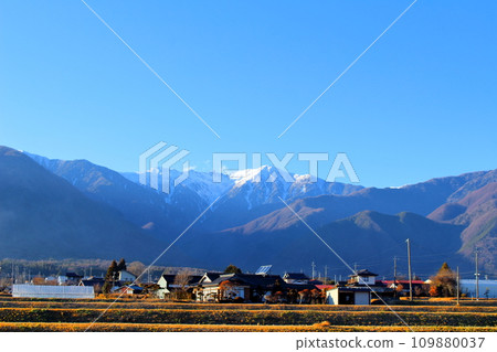 十二月的伊那眺望:信州的山 十二月的伊那眺望:信州的山 109880037