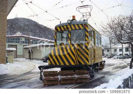 Sasara train 109881873