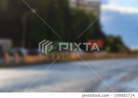 View of the city road with cars, blurred background 109885714