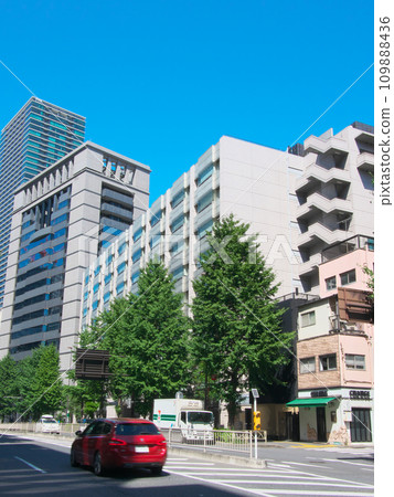 [東京都港區]夏季櫻田街 - 神谷町十字路口附近（2023年7月） 109888436