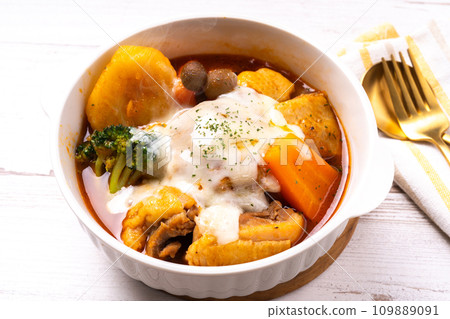 Rolled cabbage gratin Rolled cabbage gratin 109889091